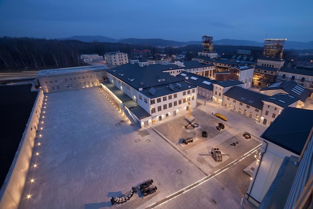 Pokoje Goscinne Stara Kopalnia 瓦乌布日赫 外观 照片
